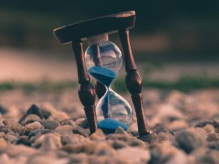 sanduhr {{brizy_dc_image_alt entityId=